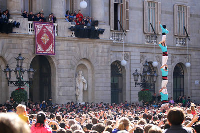 Crowd at temple