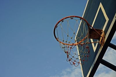Outdoor sport, basketball