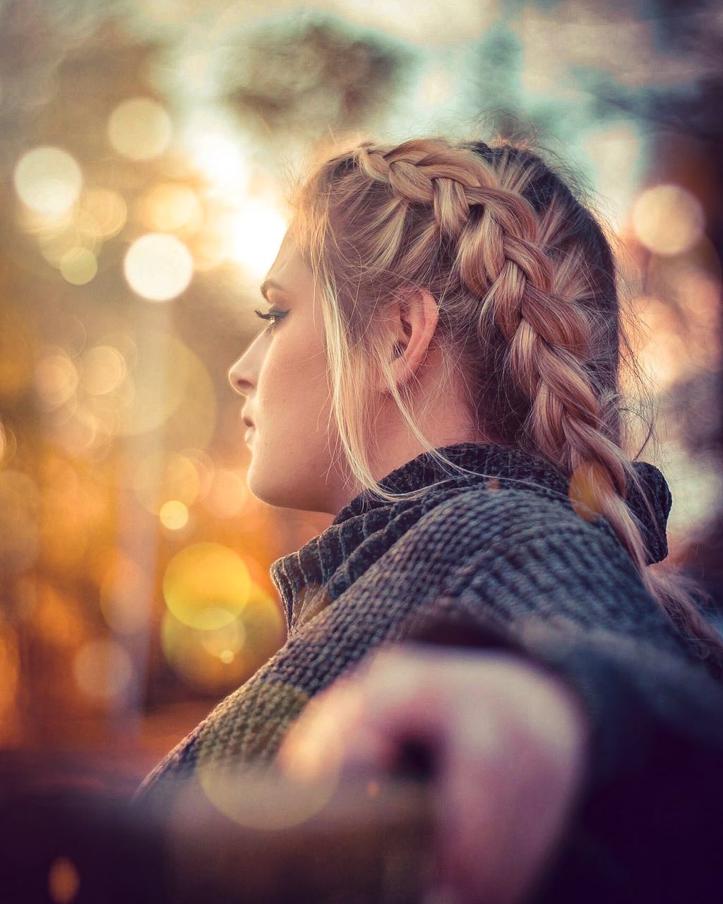 one person, young adult, hair, real people, headshot, lifestyles, beautiful woman, young women, portrait, hairstyle, leisure activity, women, side view, blond hair, beauty, focus on foreground, long hair, looking, outdoors, contemplation, scarf, teenager