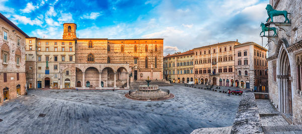 View of historical building against cloudy sky