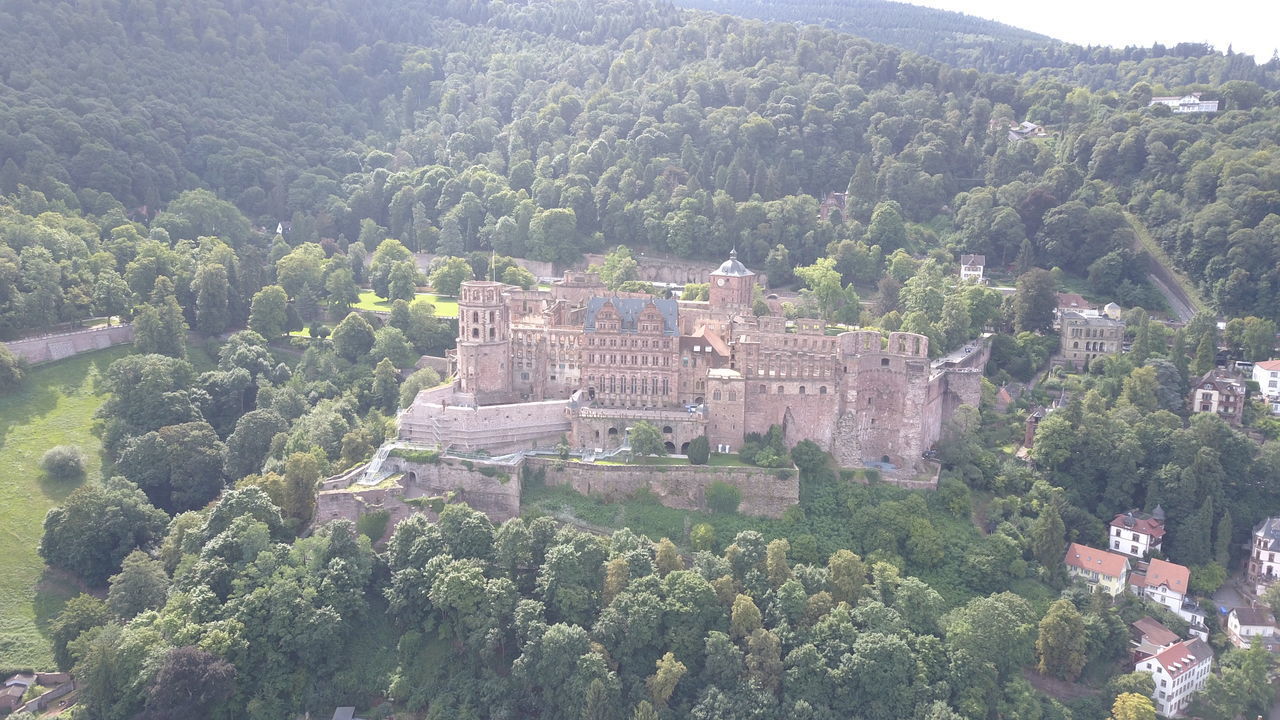 HIGH ANGLE VIEW OF CASTLE