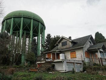 Abandoned building against sky