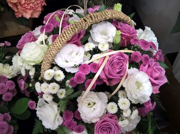 Close-up of pink roses bouquet