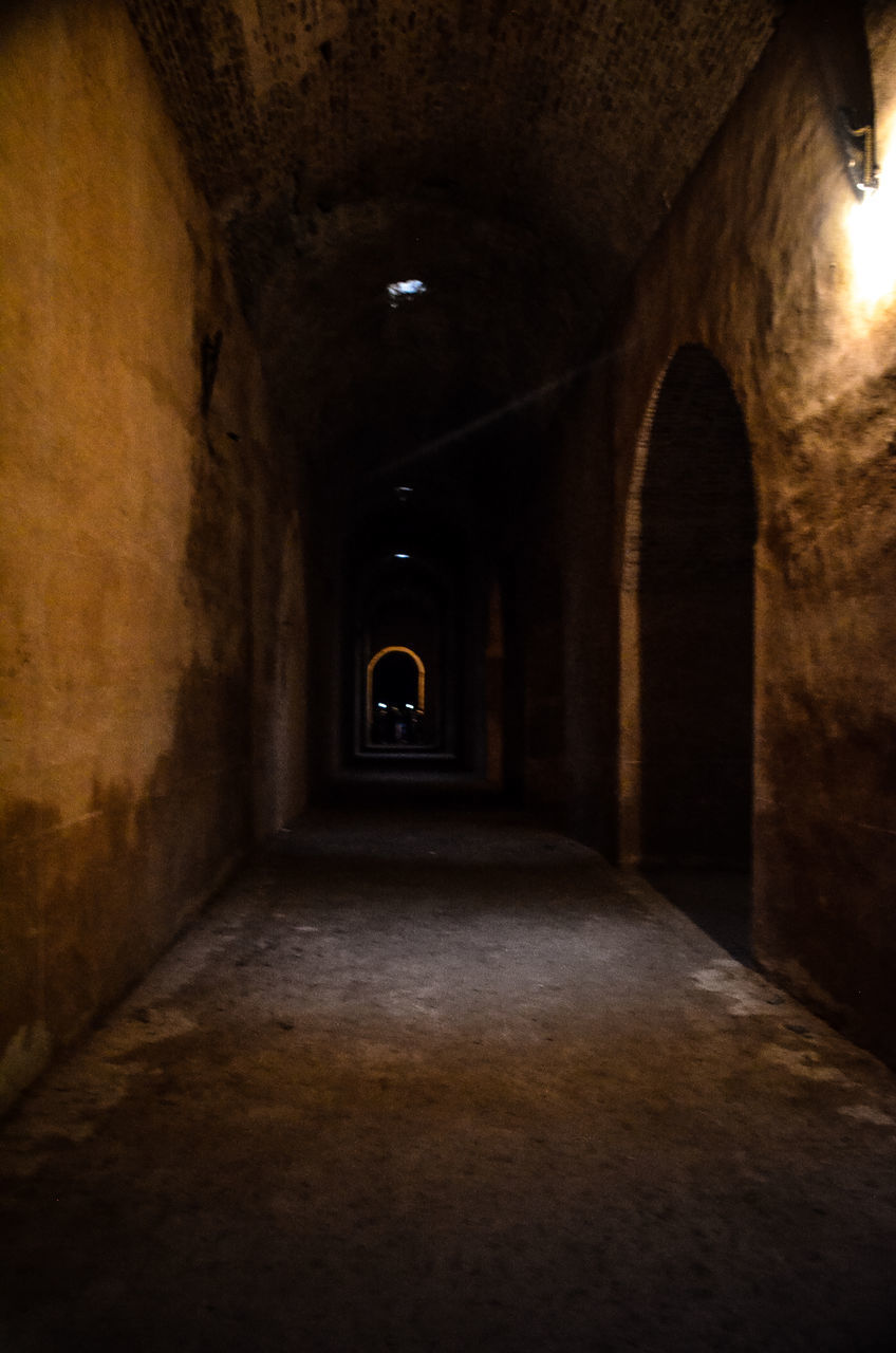 EMPTY ILLUMINATED TUNNEL