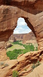 Natural arch in canyon de chelly national monument