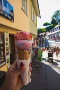 ice cream cone