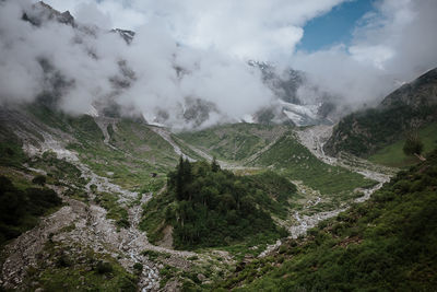 Cloudy day in manali, himachal pradesh, india