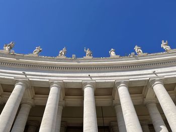 Low angle view of ceiling