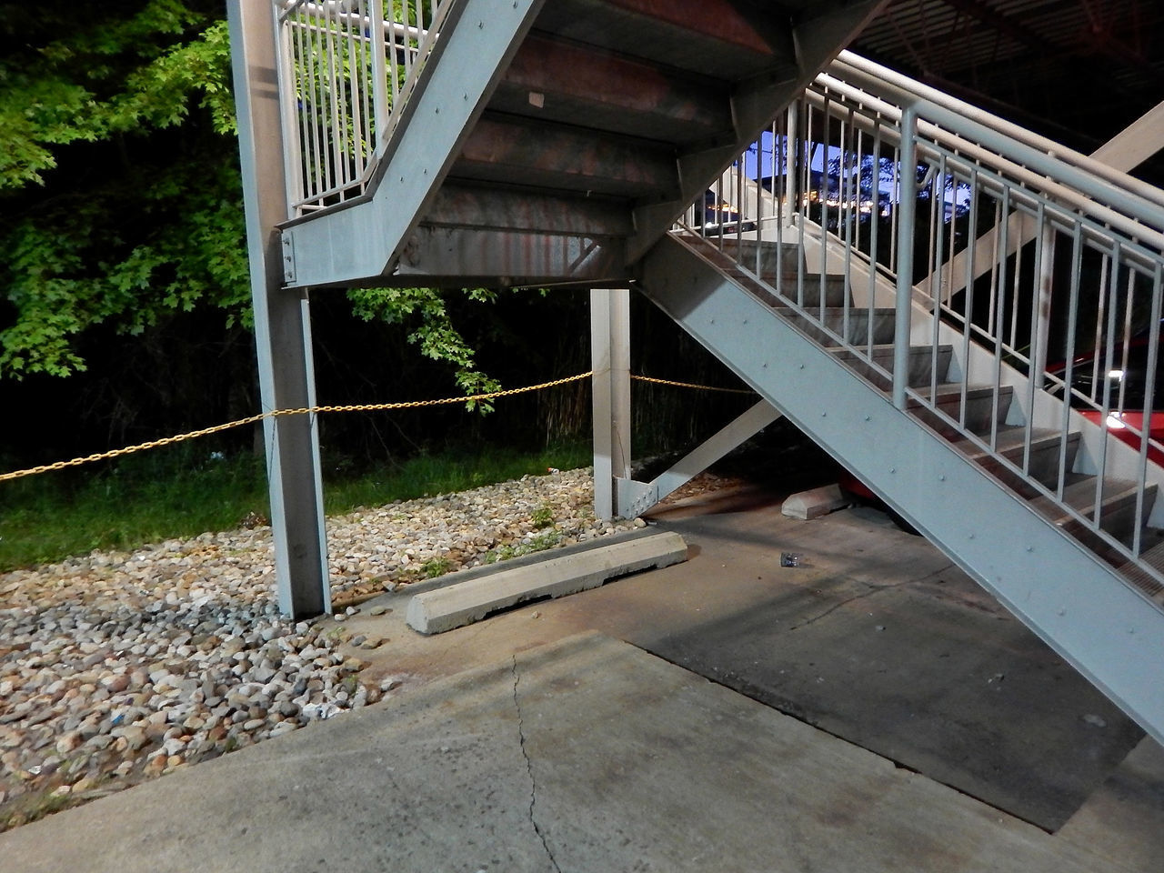 EMPTY BRIDGE AGAINST BUILDINGS