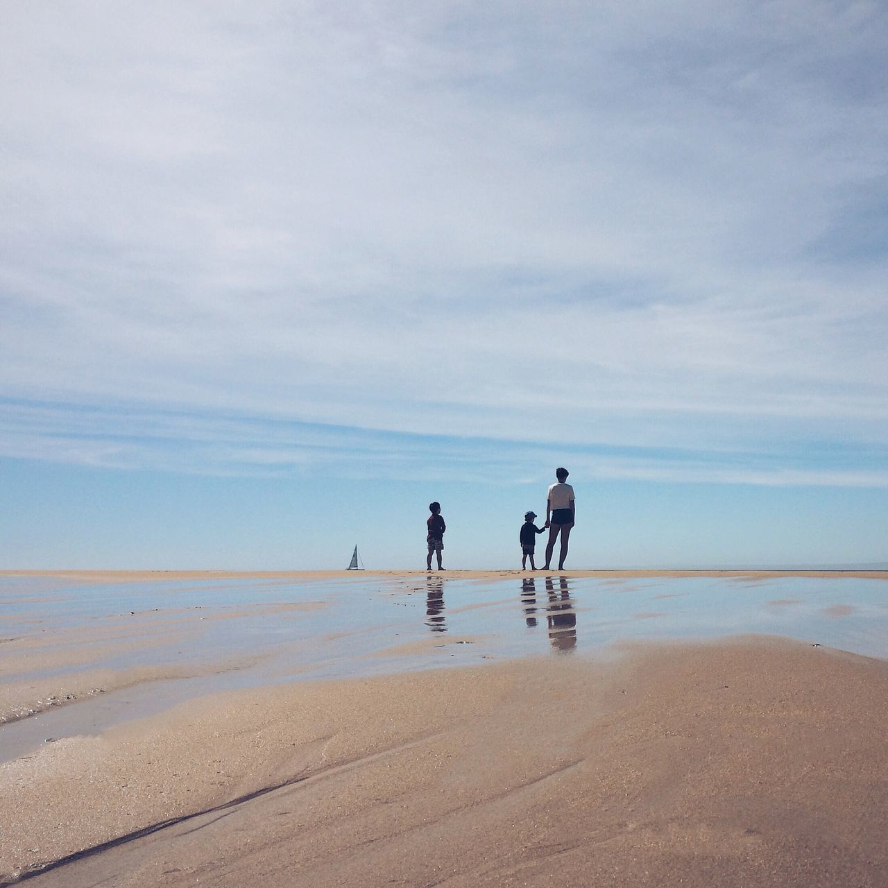 beach, sea, shore, water, sand, sky, horizon over water, lifestyles, men, full length, walking, leisure activity, rear view, tranquility, cloud - sky, scenics, tranquil scene, vacations