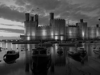 Caernarfon castle at night