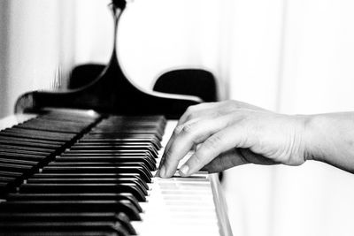Directly abovee shot of woman playing piano