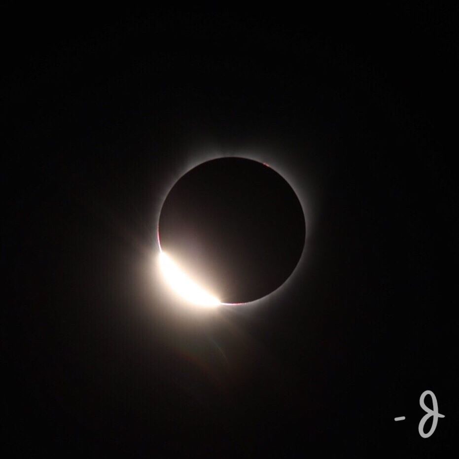 CLOSE-UP VIEW OF MOON