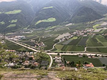 Blick von schenna auf dorf tirol 