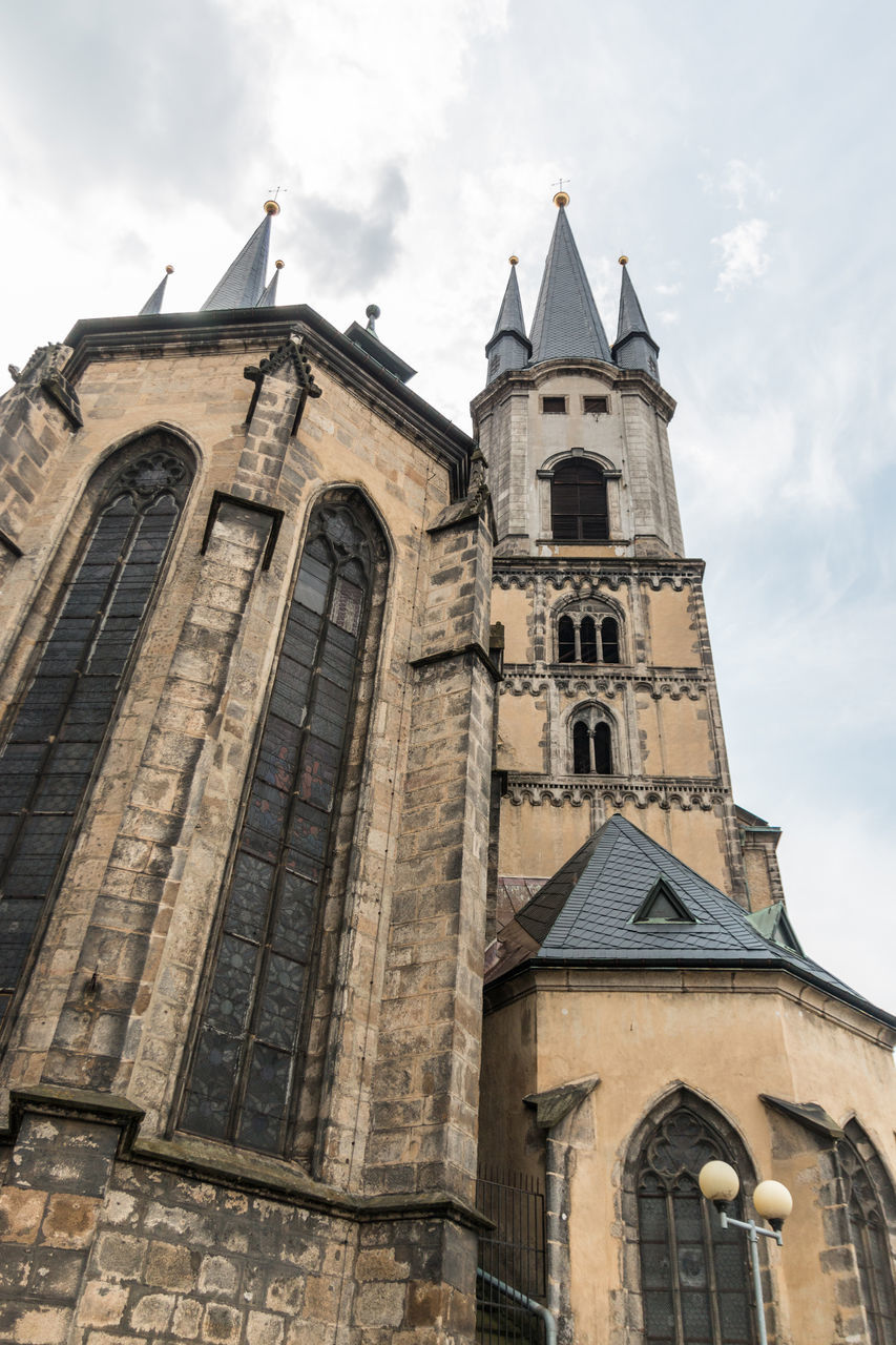 LOW ANGLE VIEW OF CATHEDRAL