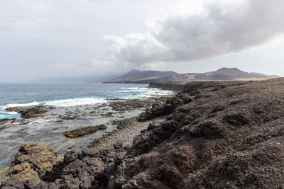 Coastline in the natural park of jandia - parque natural de jandina - on  fuerteventura