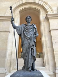 Julius ceasar monument