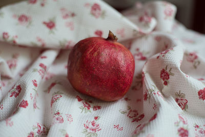 High angle view of apples on table