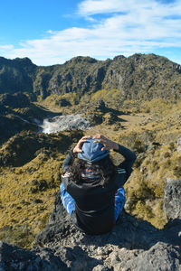 Sumbing mountain peak, indonesia