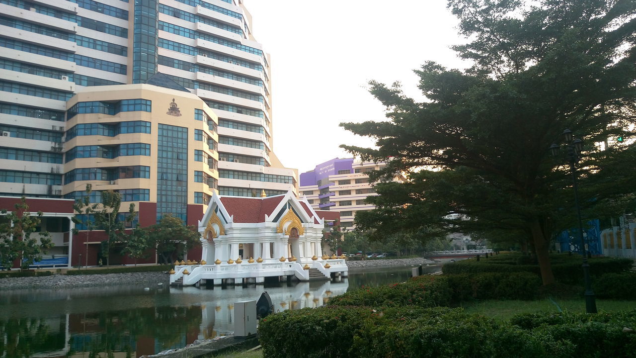 VIEW OF MODERN BUILDINGS