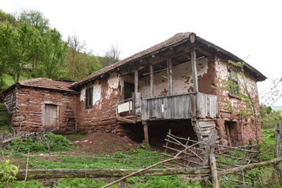 Abandoned building against sky