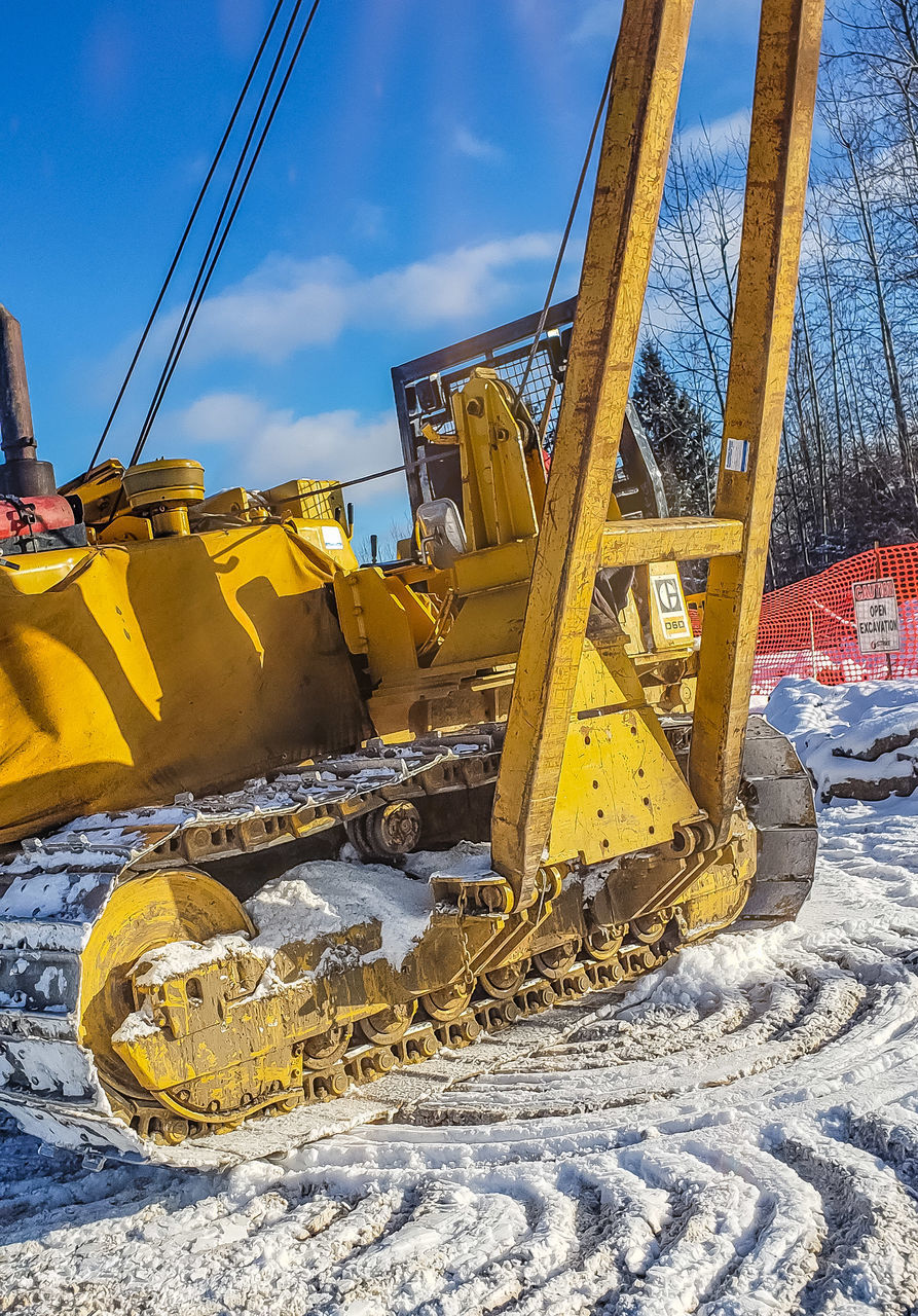 LOW ANGLE VIEW OF CONSTRUCTION SITE