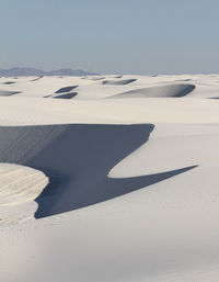 Gypsum sand dunes in white sands national park in late afternoon