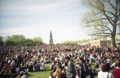 Crowd in görlitzer  park in berlin 