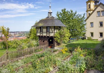 Impression with small hut and garden around wuerzburg