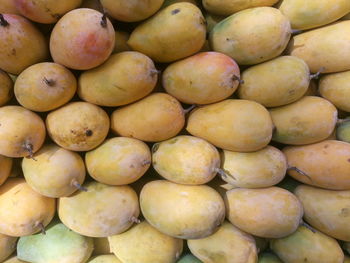 Full frame shot of mangoes for sale in market