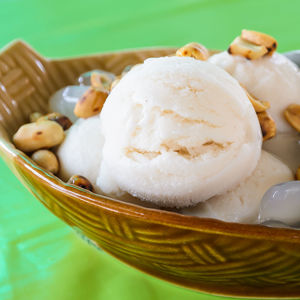 Close-up of ice cream in bowl