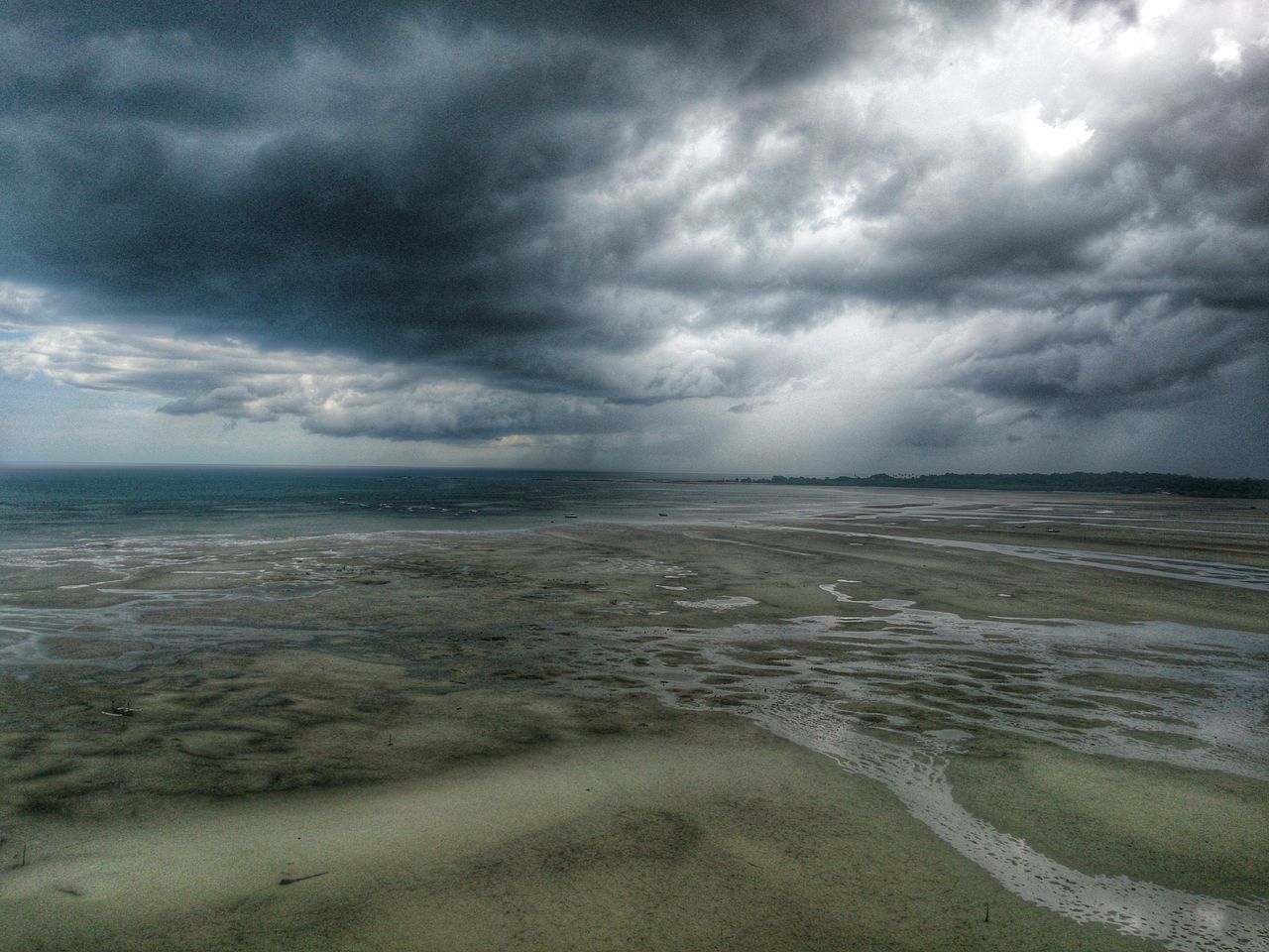 Skrill iT Far From Home