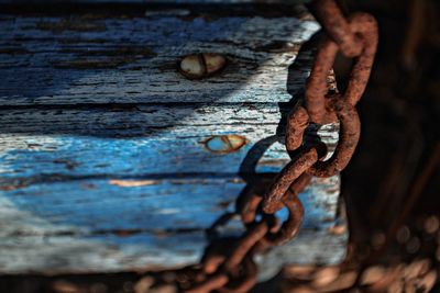 Close-up of rusty metallic chain