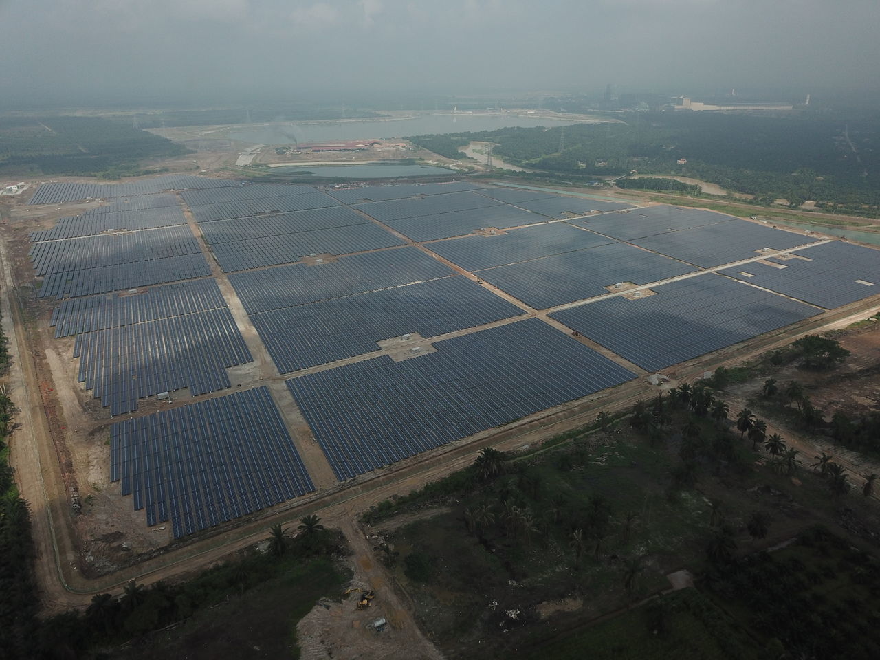 HIGH ANGLE VIEW OF LAND AND LANDSCAPE AGAINST SKY