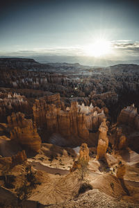 Fairyland loop trail in bryce canyon at sunrise