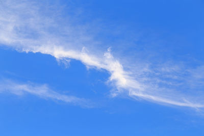 Low angle view of vapor trail in sky