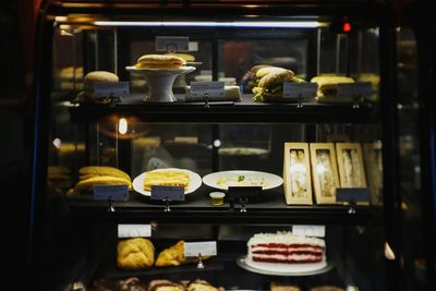 Food on display cabinet