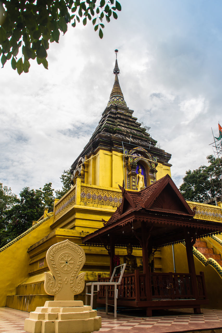 LOW ANGLE VIEW OF TEMPLE AGAINST SKY