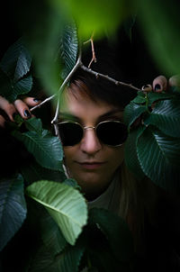 Portrait of woman with sunglasses