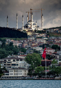 Sea against camlica mosque in city