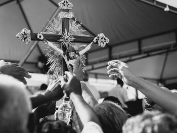 Faithful celebrate the last friday of the year at senhor do bonfim church.