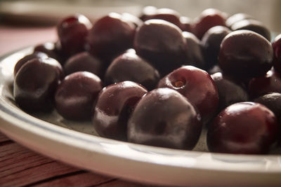 Close-up of fruits in bowl