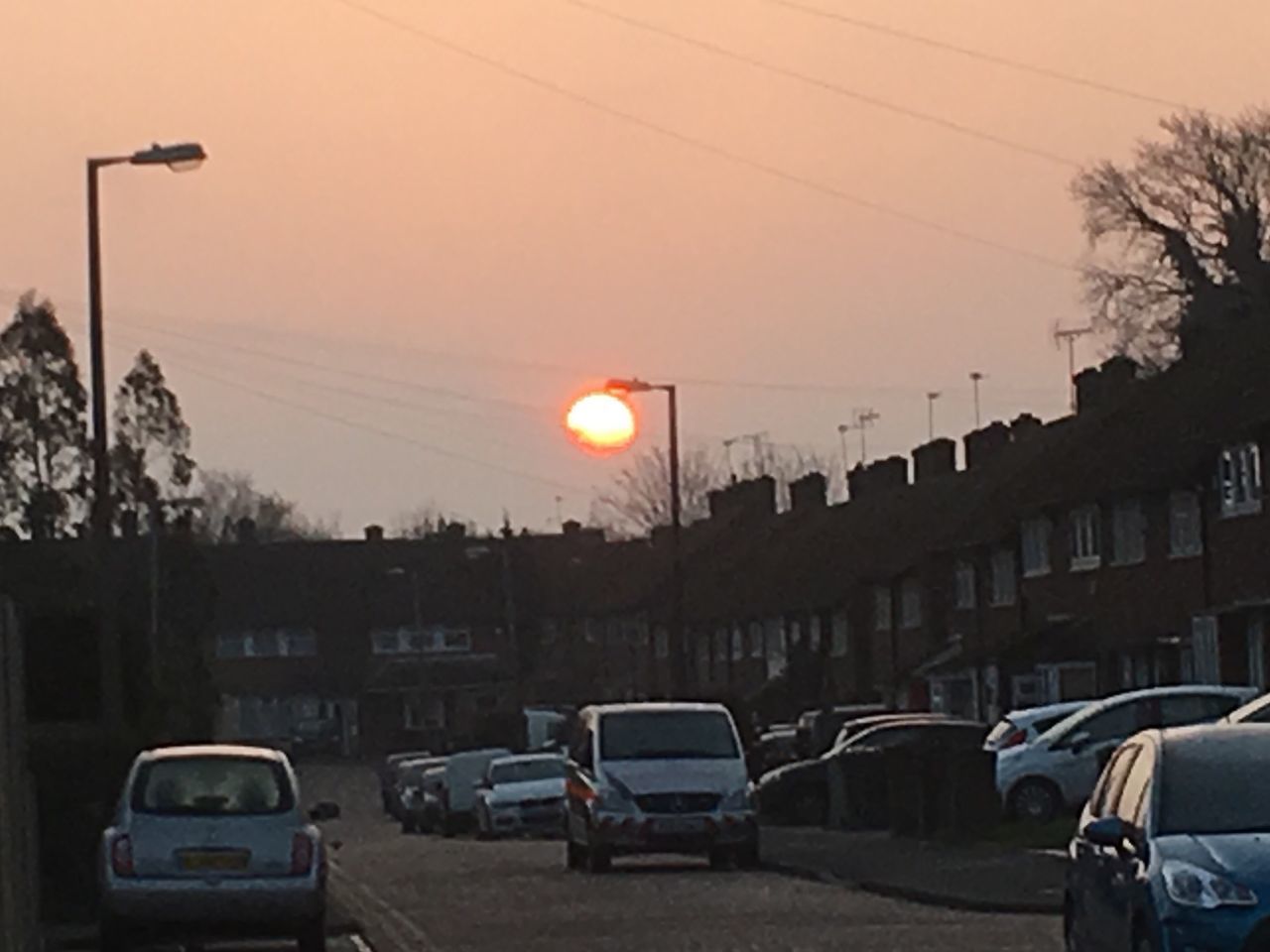 Leaking Suns from man made lamppost