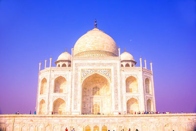 View of taj mahal historical building against clear sky