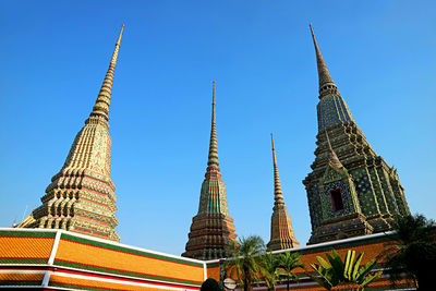 Group of large stupas calls phra maha chedi si rajakarn, located in wat pho temple, bangkok