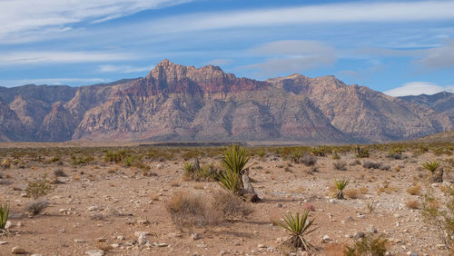 View of mountain range in red rock canyon nevada