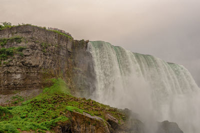 Niagara falls