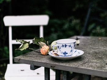 Coffee cup on table