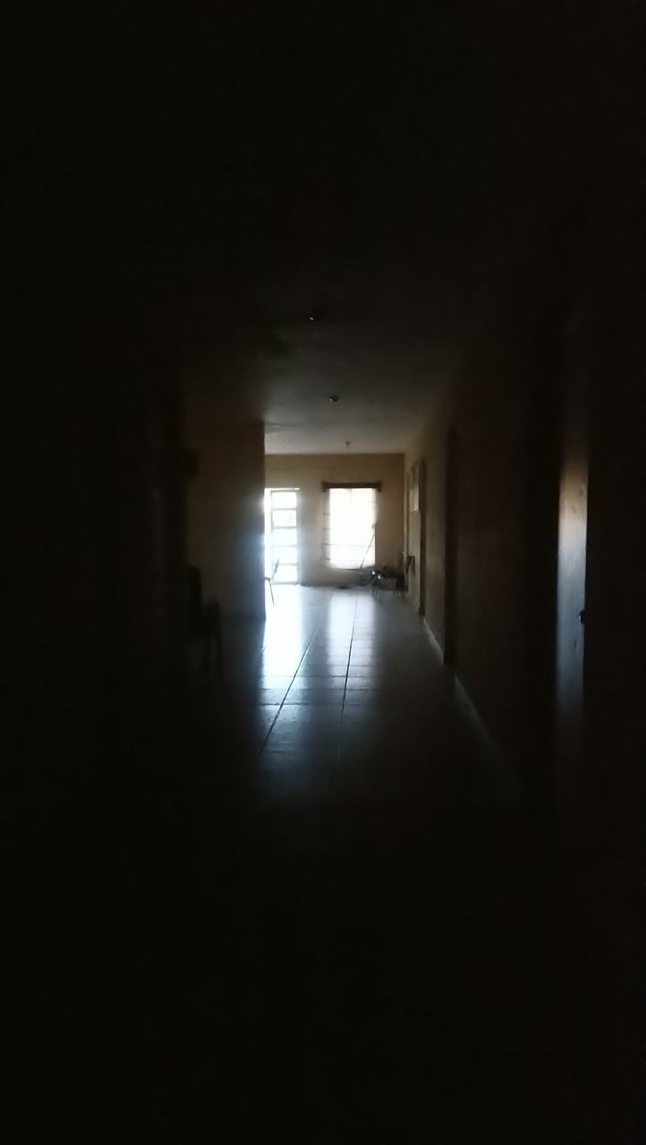 INTERIOR OF EMPTY BUILDING