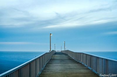 Jetty leading to sea